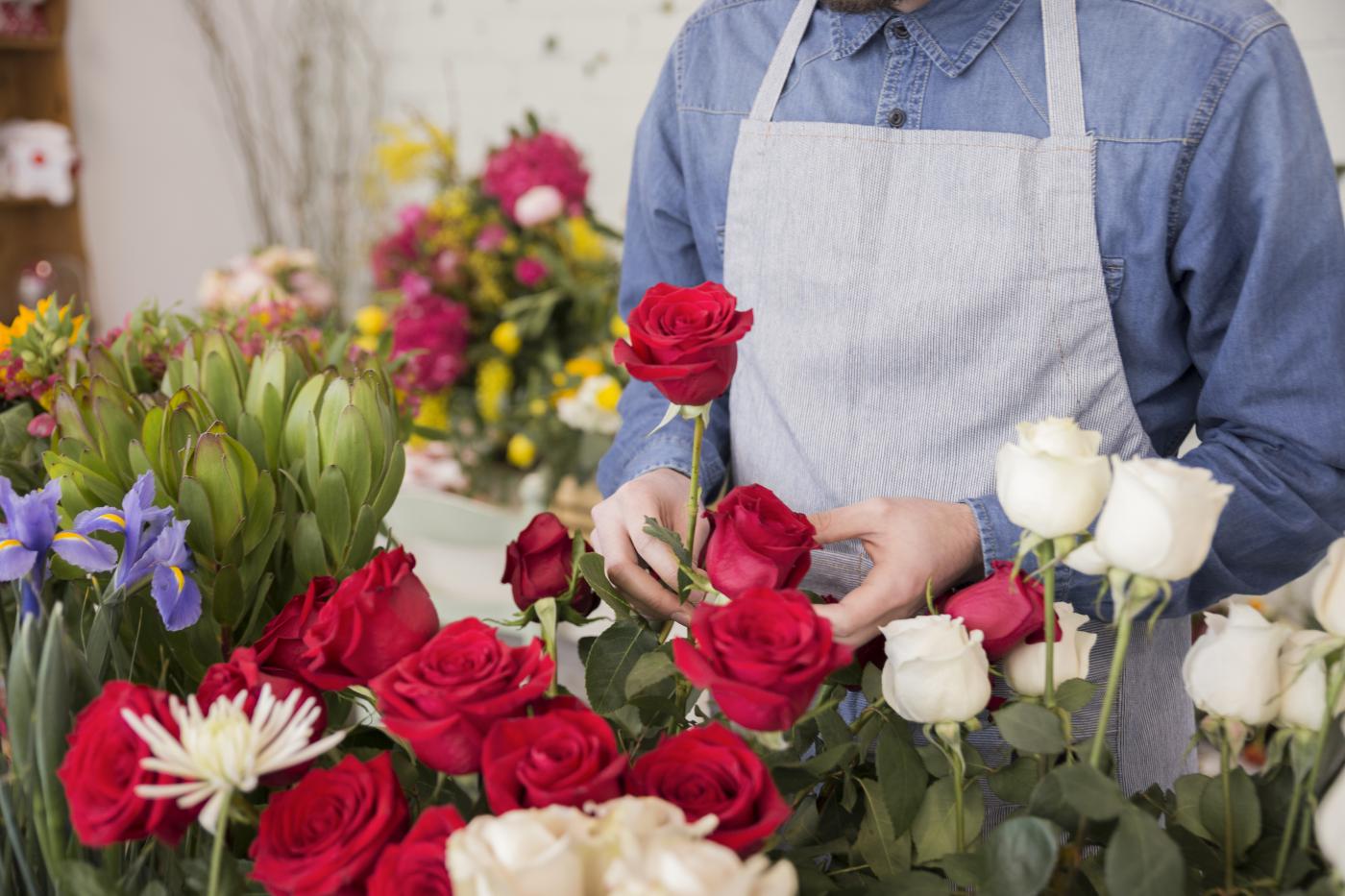 Il galateo dei fiori funebri: Come e quando inviare i fiori
